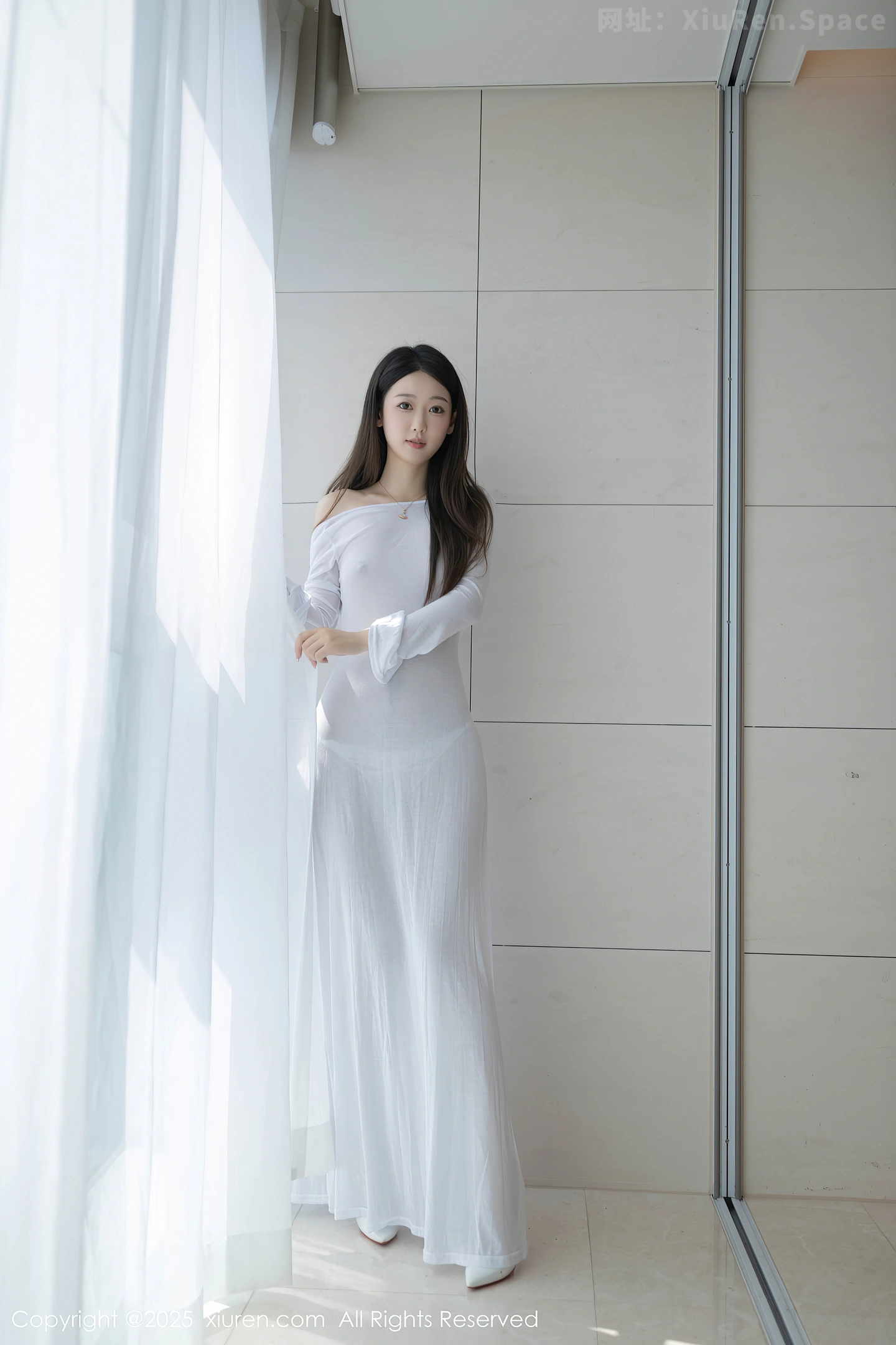 图片[4]-[XiuRen秀人网] VOL.9840 模特唐安琪性感白色连衣长裙配开档肉丝秀曼妙身姿撩人诱惑写真84P-秀人网官方网站